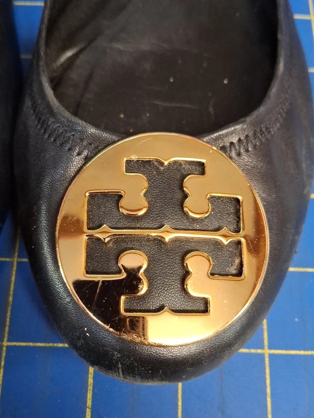 Tory Burch Black Leather Reva Logo Ballet Flats Sz 9.5 Preloved